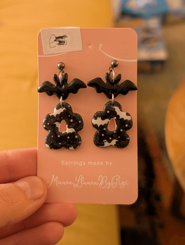 Halloween dangling earrings 