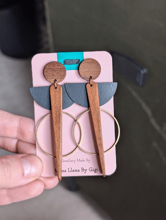 Wooden and brass earrings 
